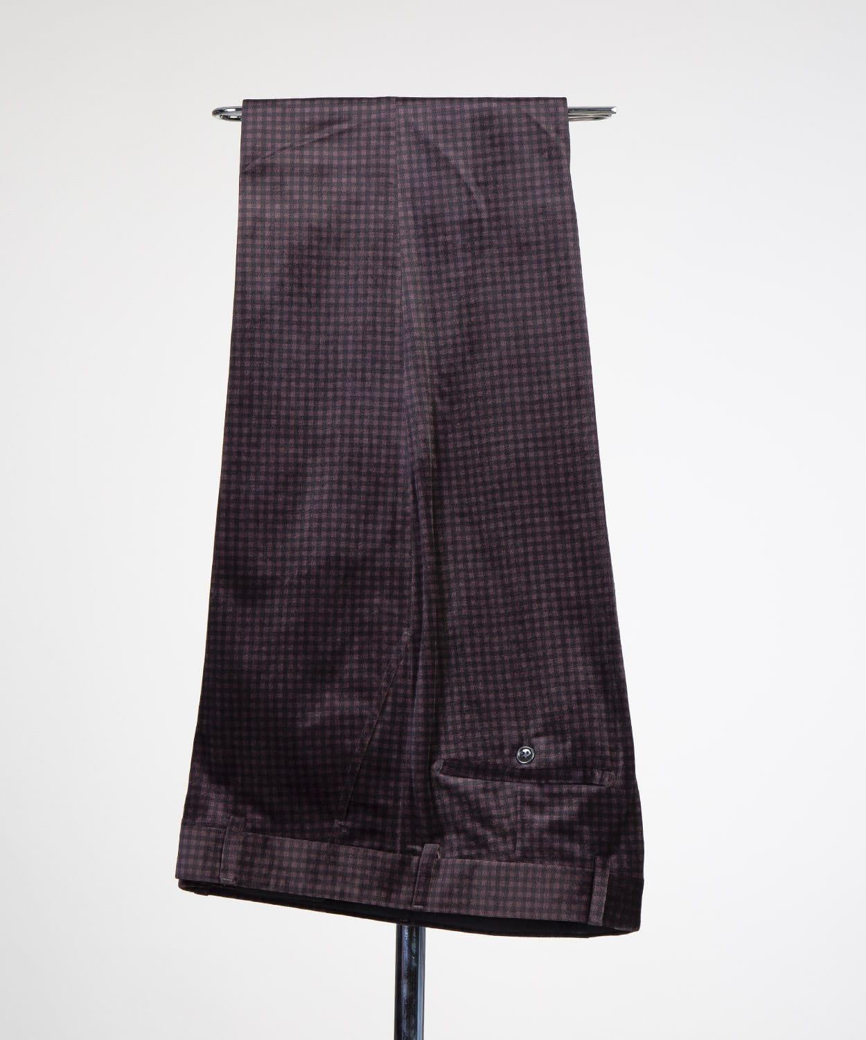 44R - Velvet Suit
