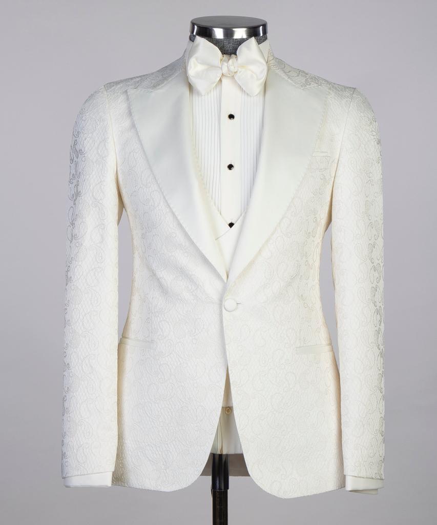 46R - Cream Tux - FS
