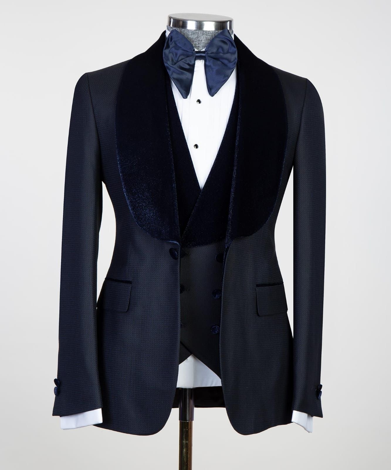 New Legend Tux - 24