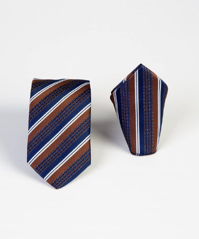 Tie & Pocket Square Set