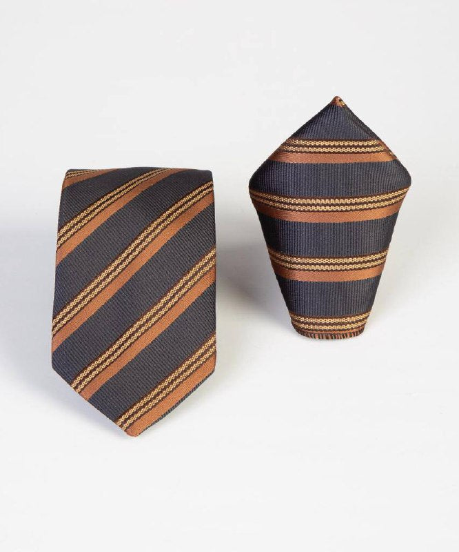 Tie & Pocket Square Set