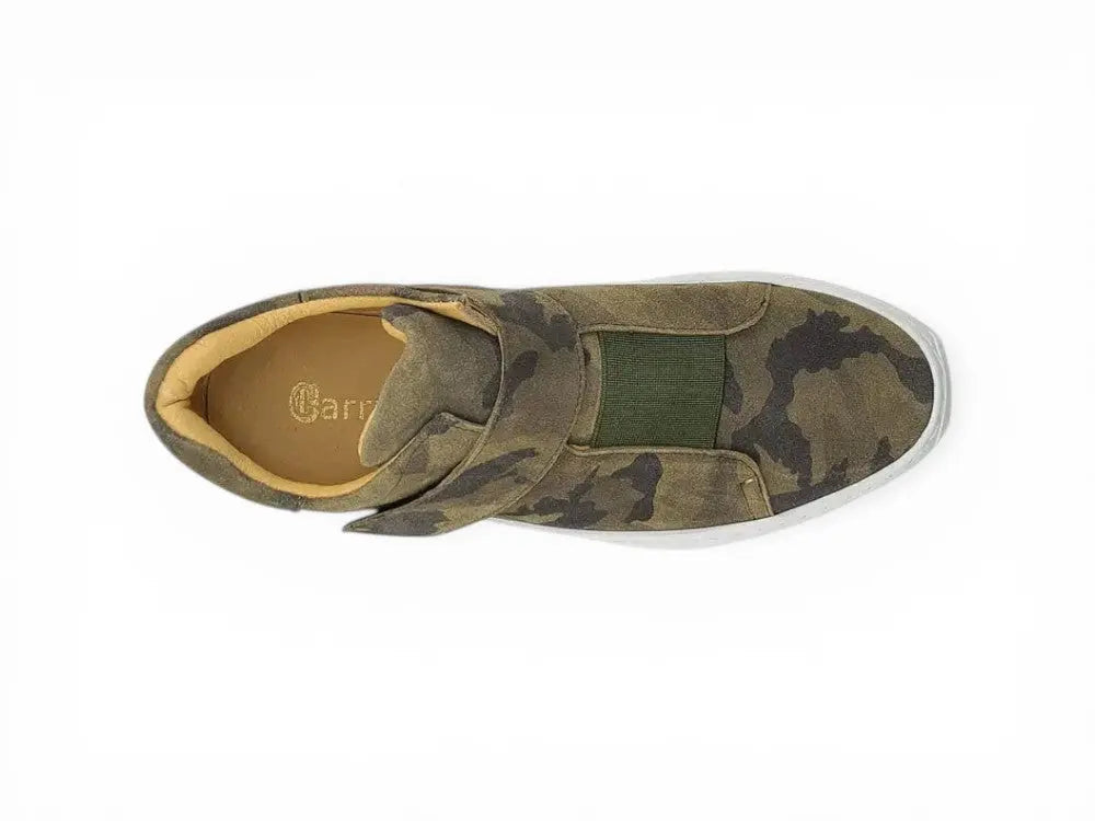 Camouflage Printed Suede Sneakers
