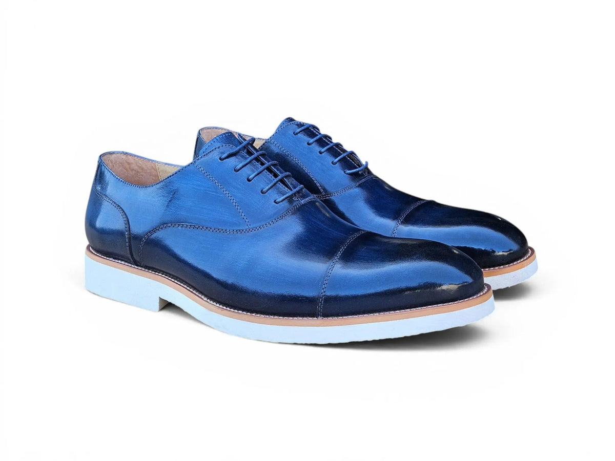 Cap Toe Oxford in Lightweight Sole