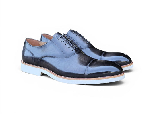 Cap Toe Oxford in Lightweight Sole