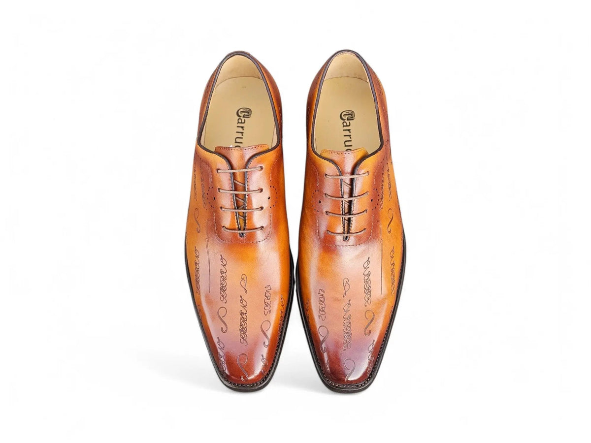 Embossed Wholecut Oxford
