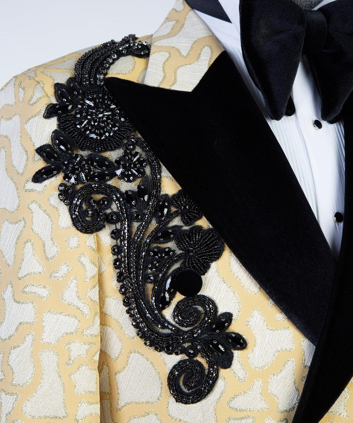 Golden Majesty Tuxedo – view 3