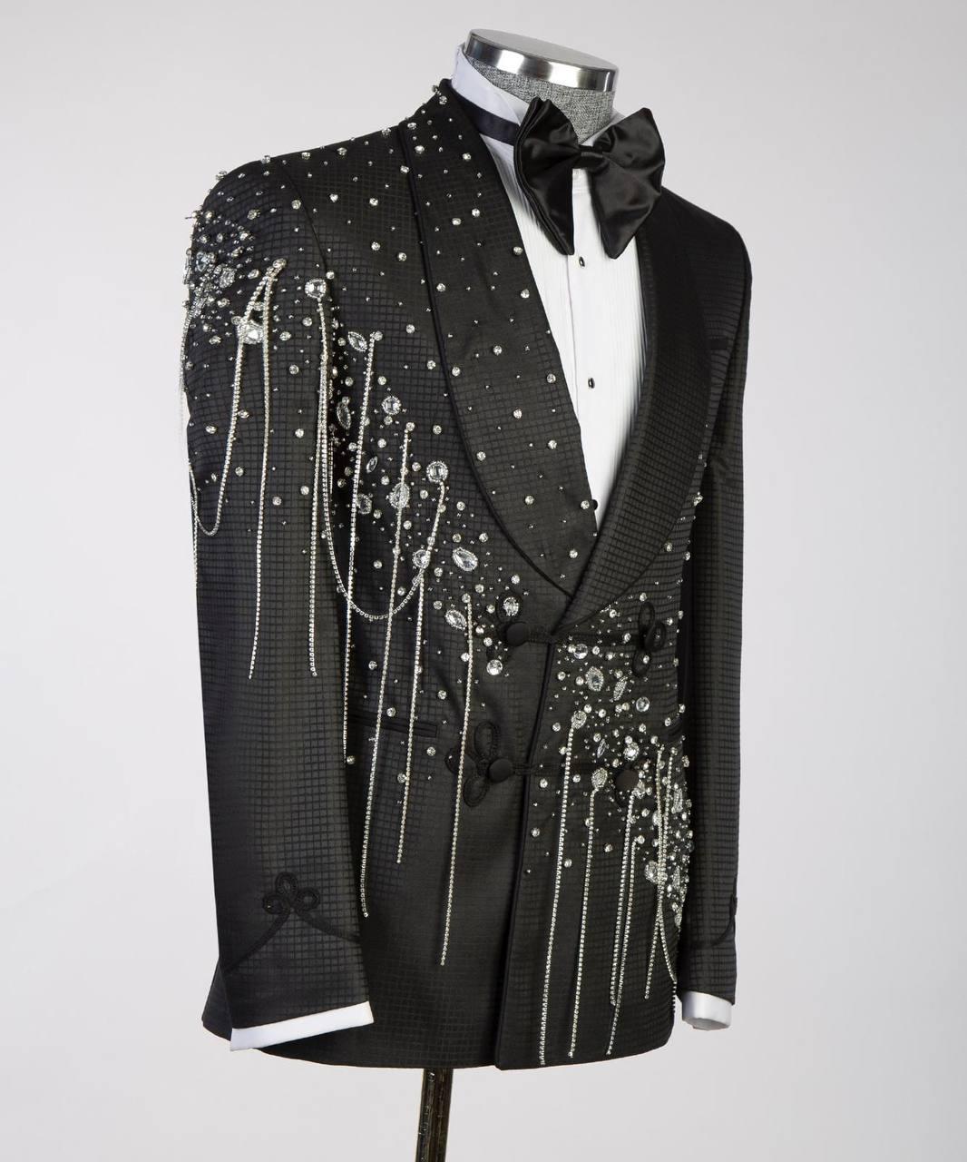 Jewelry Ornament Tuxedo – Black/Silver V – view 2