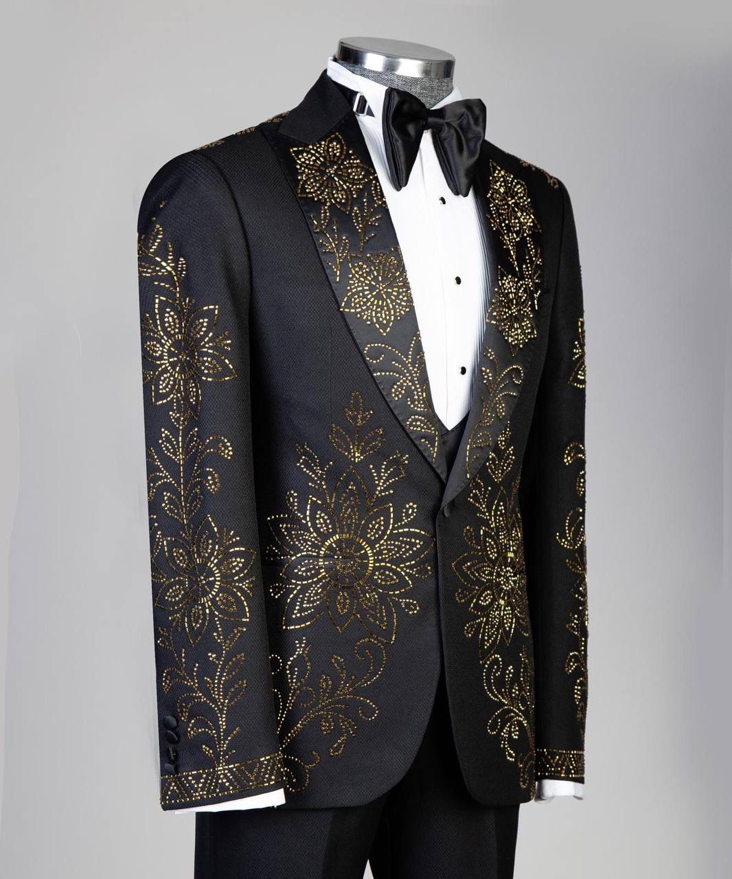 Jewelry Ornament Tuxedo – Black/Gold III – view 3