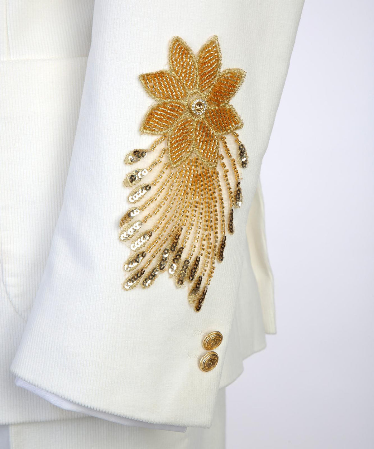 Jewelry Ornament Tuxedo – White II – view 4