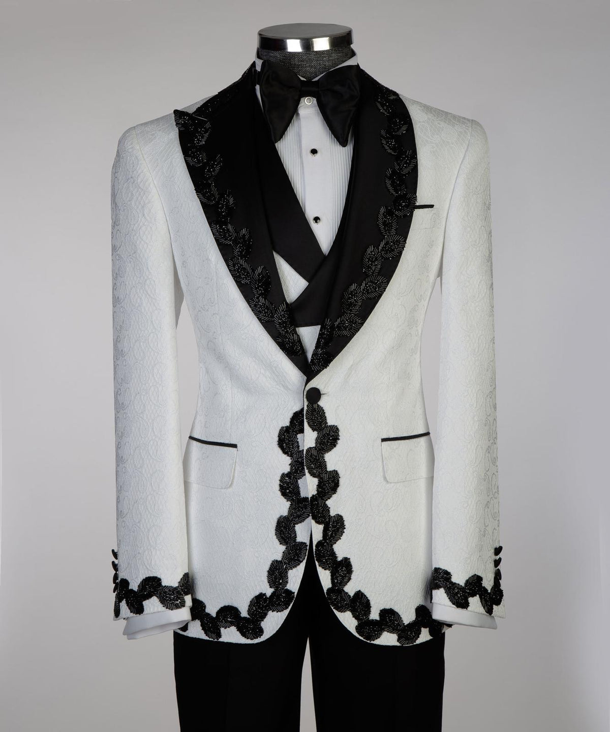 Jewelry Ornament Tuxedo – White/Black – view 2
