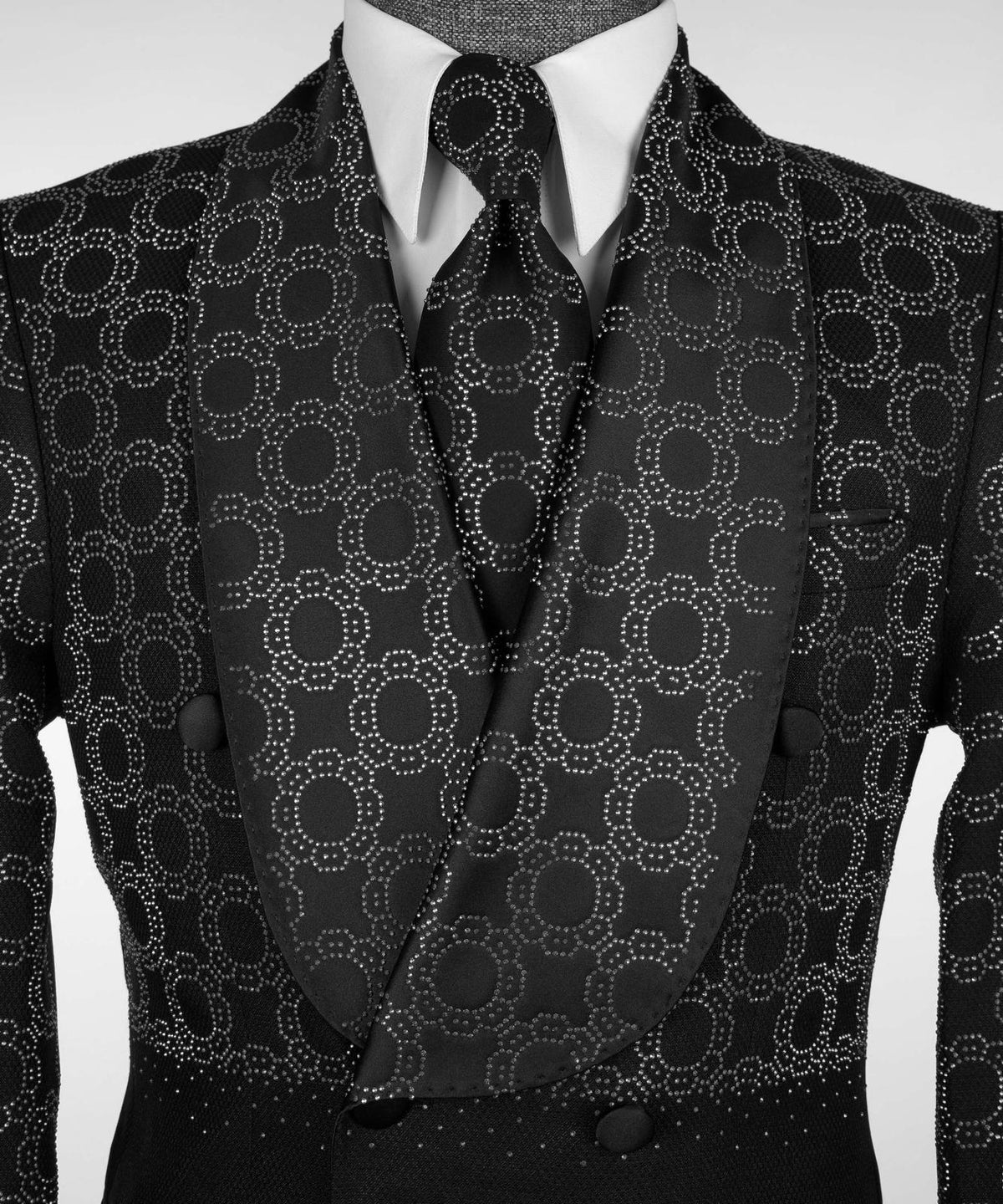 Silver Manifest Tuxedo – view 3