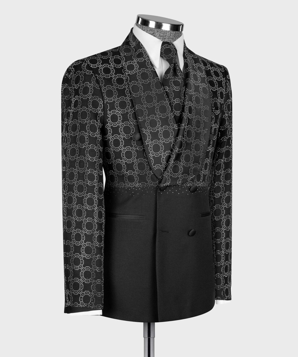 Silver Manifest Tuxedo – view 2