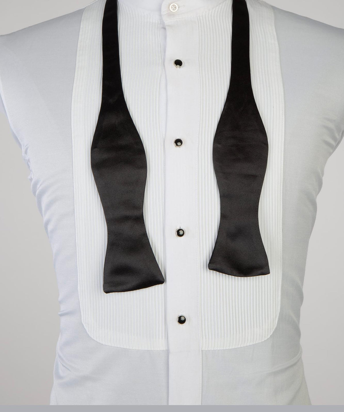 Max Cavalera – Black Satin Bow Tie