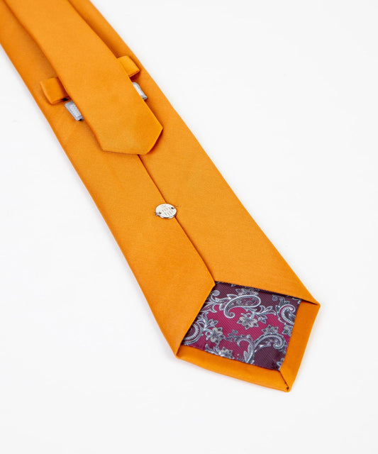 Tie & Pocket Square Set