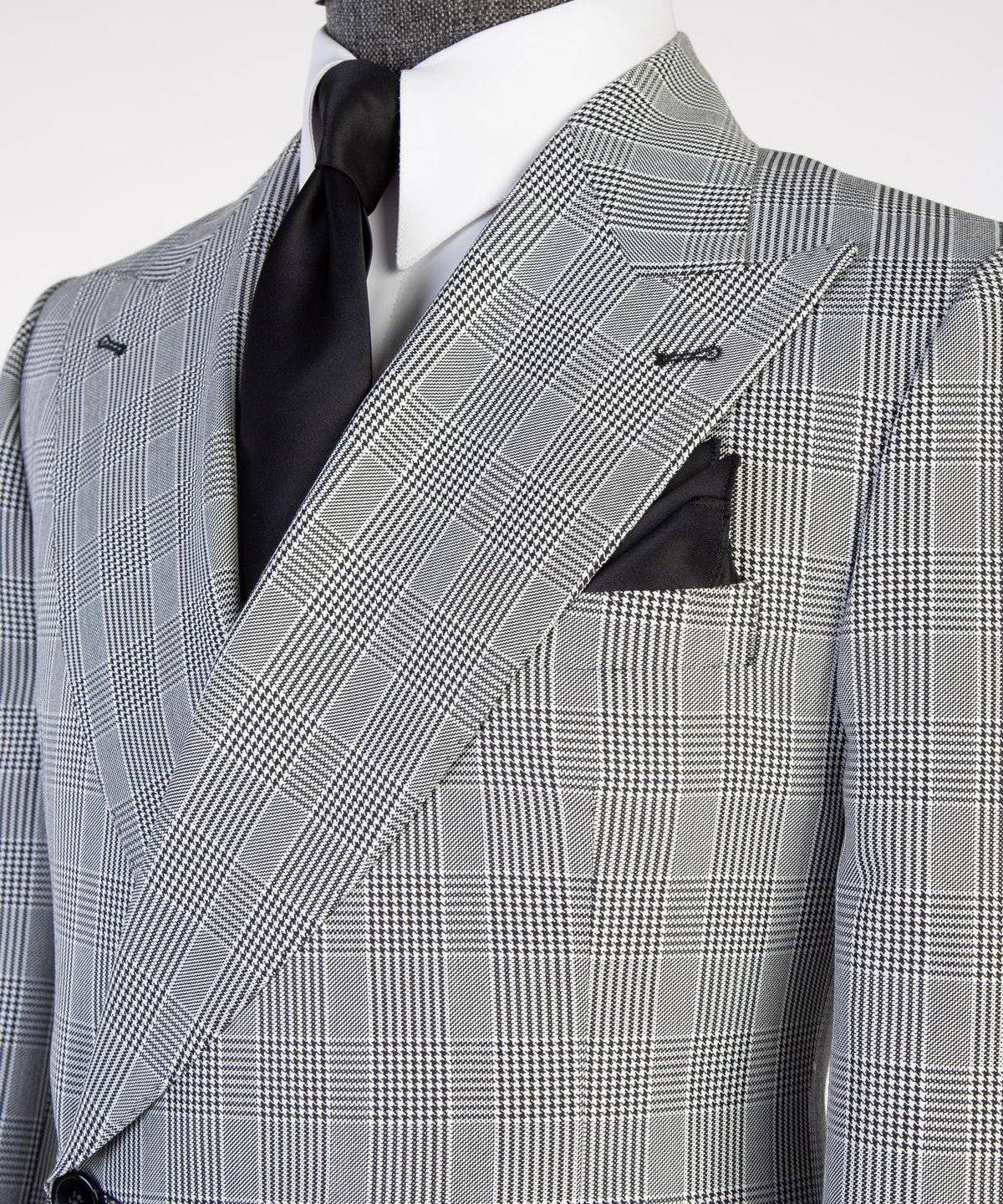 Silver Glen Plaid Peak Lapel Suit