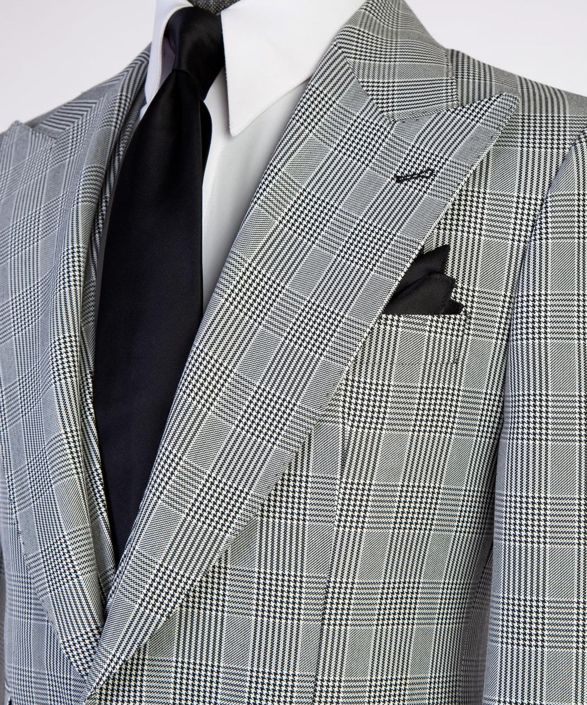 Silver Prince of Wales Three-Piece Suit