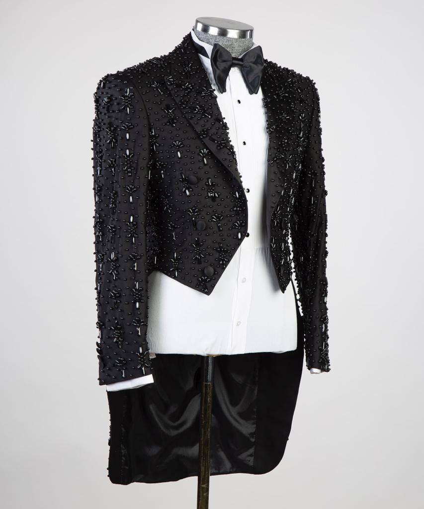 Jewelry Ornament Tuxedo – Black V – view 2